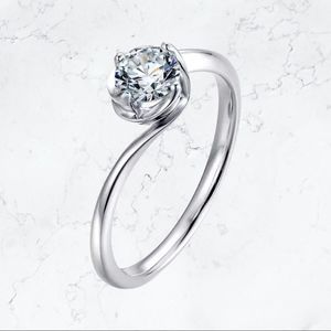 TEST POSITIVE FOR DIAMOND!!!💯% AUTHENTIC!!! Moissanite Diamond 0.5 CT Ring